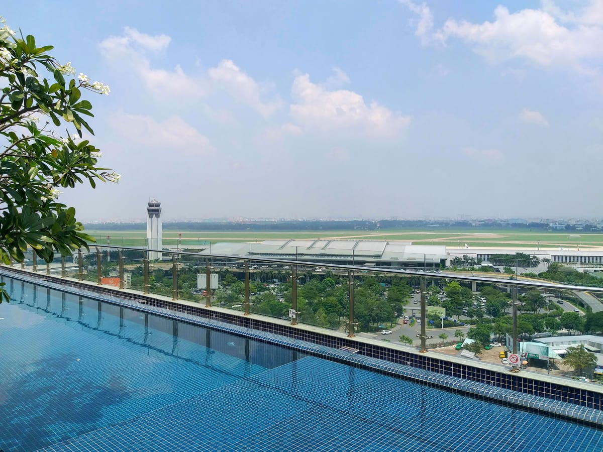 ibis Saigon Airport Hotel — 2