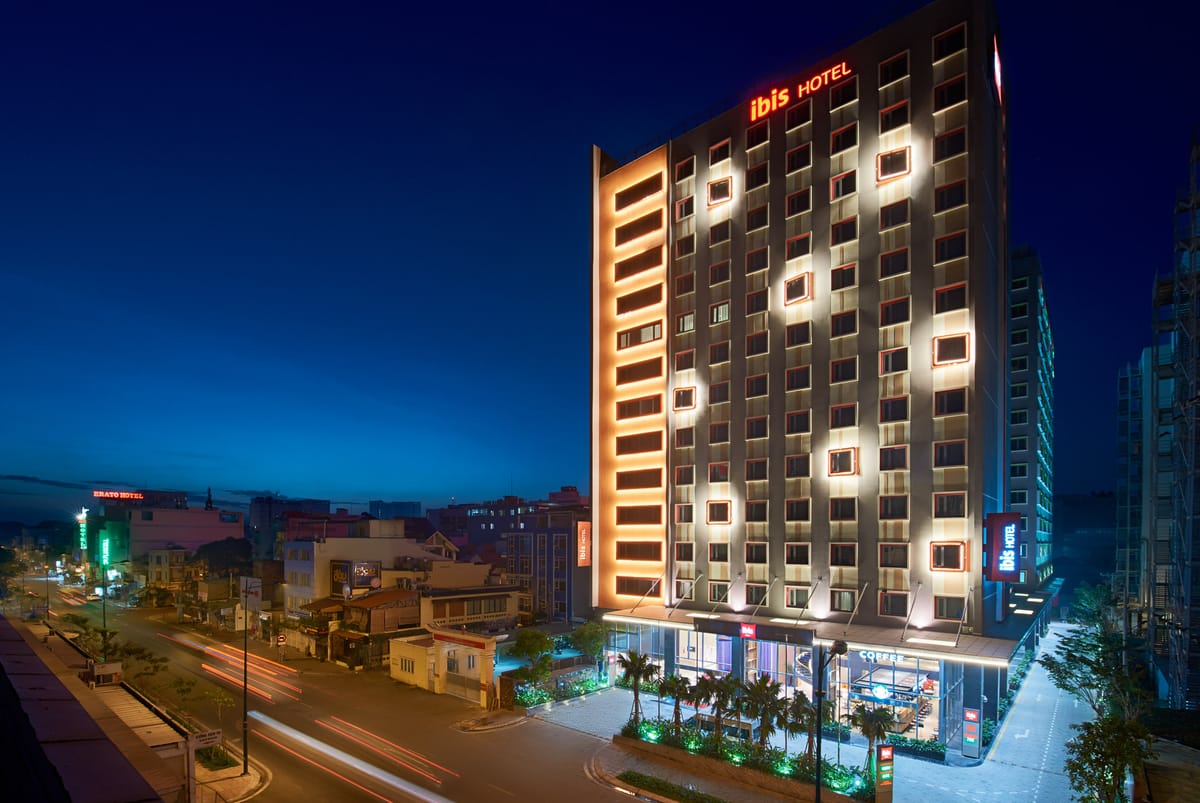 ibis Saigon Airport Hotel — 3