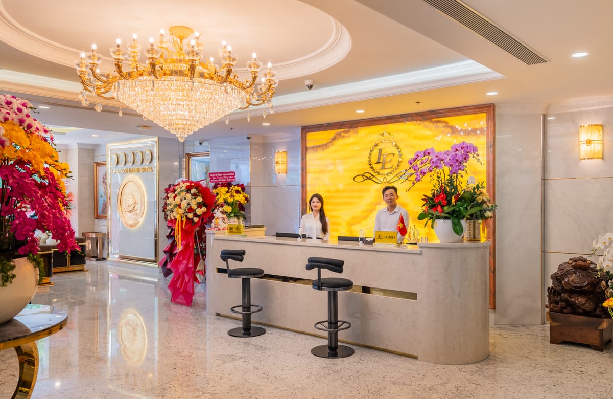 LE SAIGON GRAND HOTEL — 3