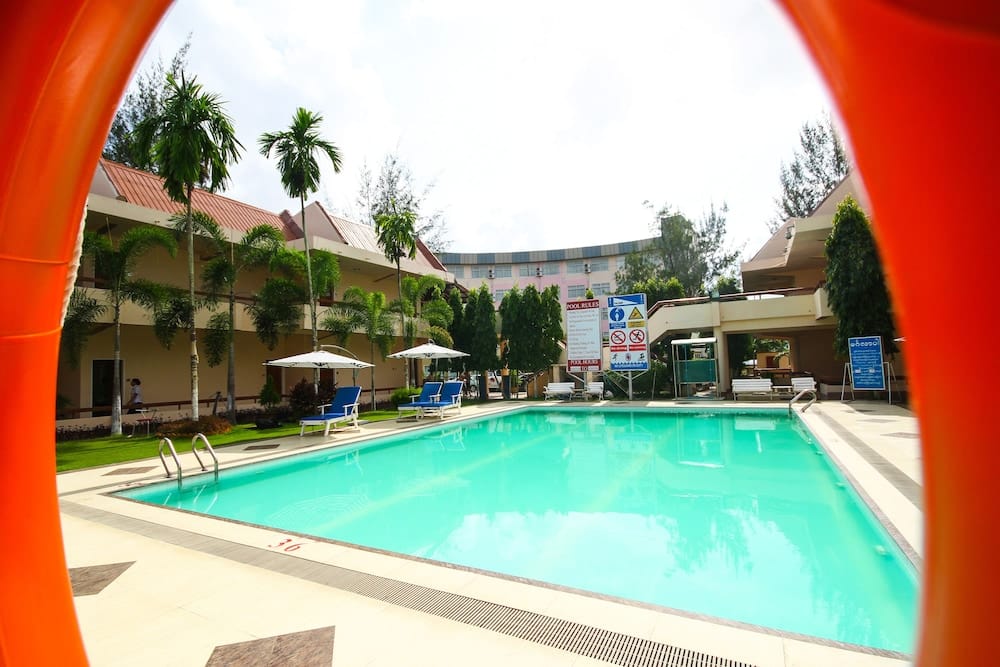 City Golf Resort Hotel — 3