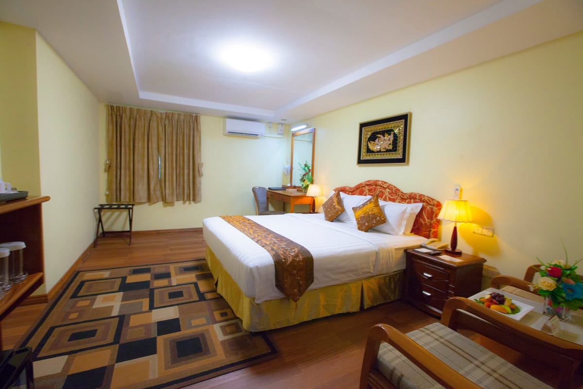 Grand Palace Hotel, Yangon — 2