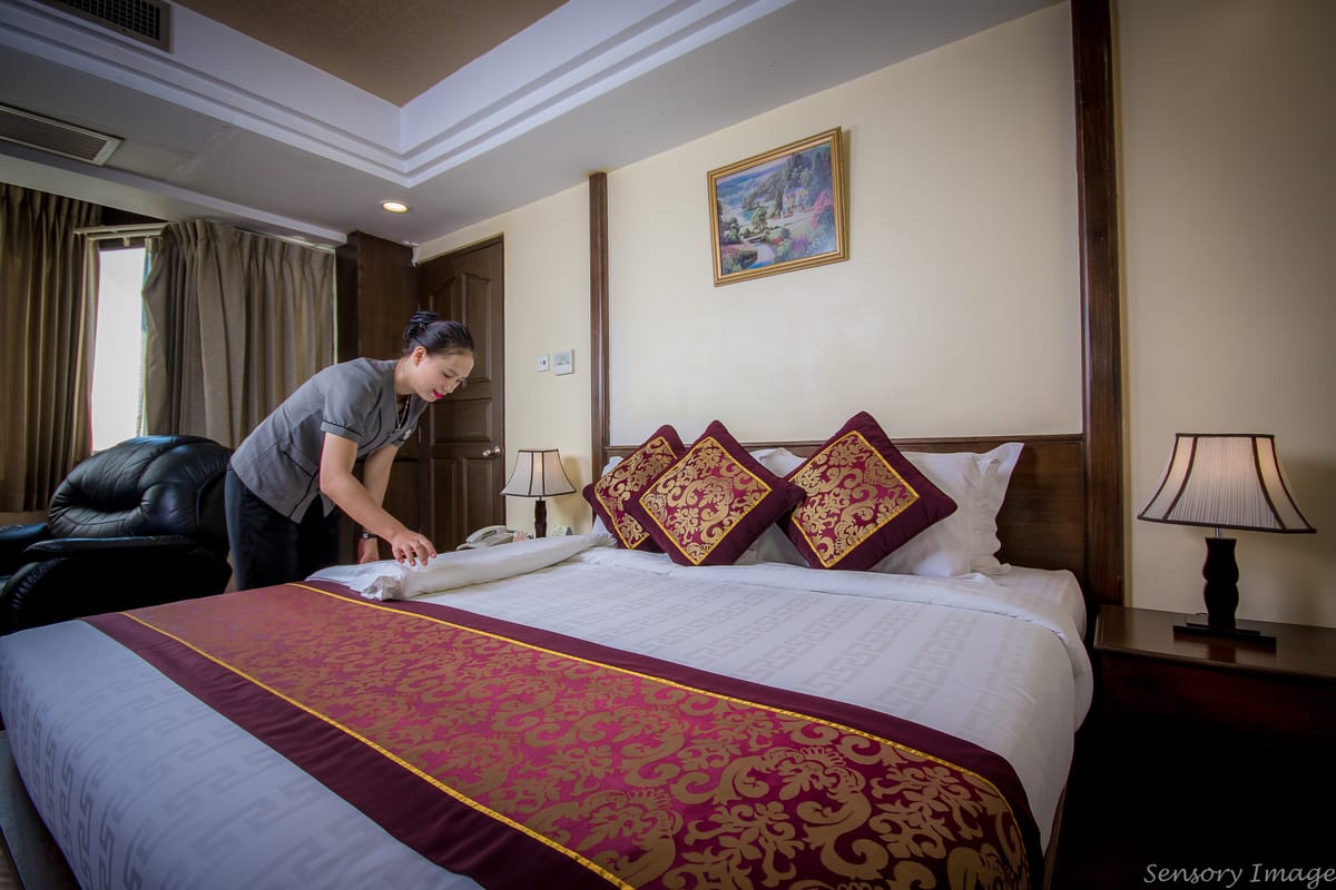 Hotel Yangon — 5