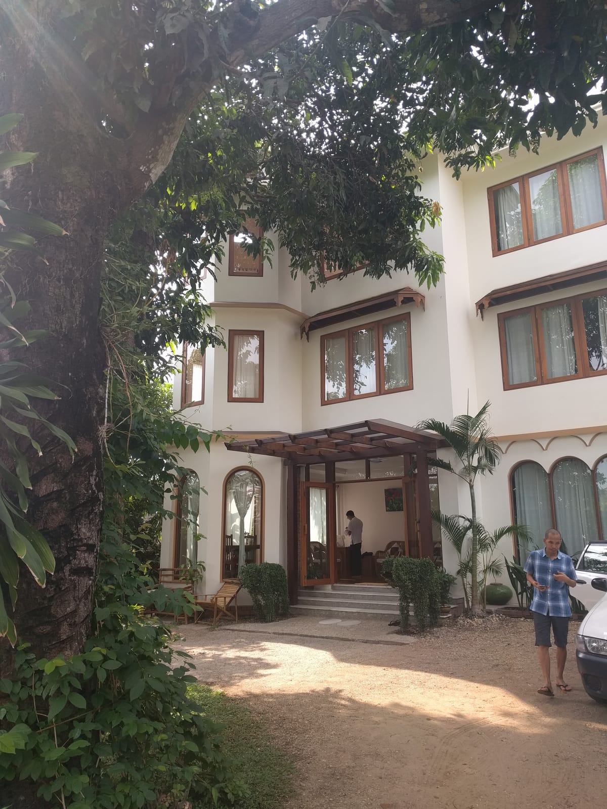 Mango Hill — 2