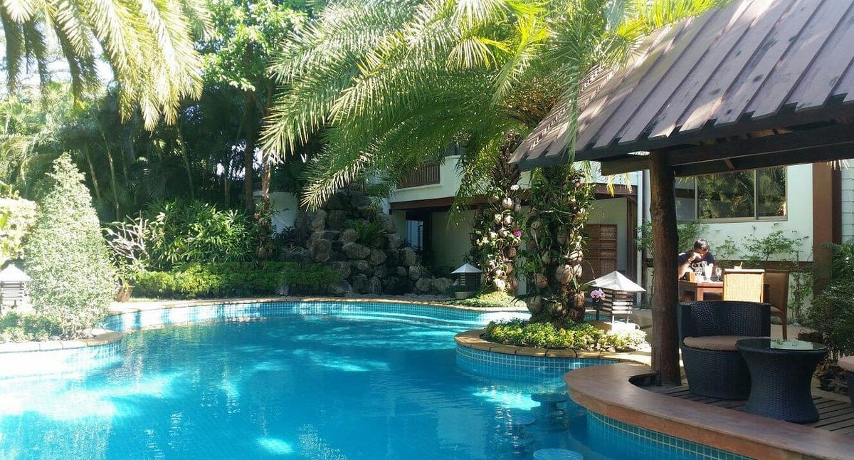 Palm Spring Resort — 1