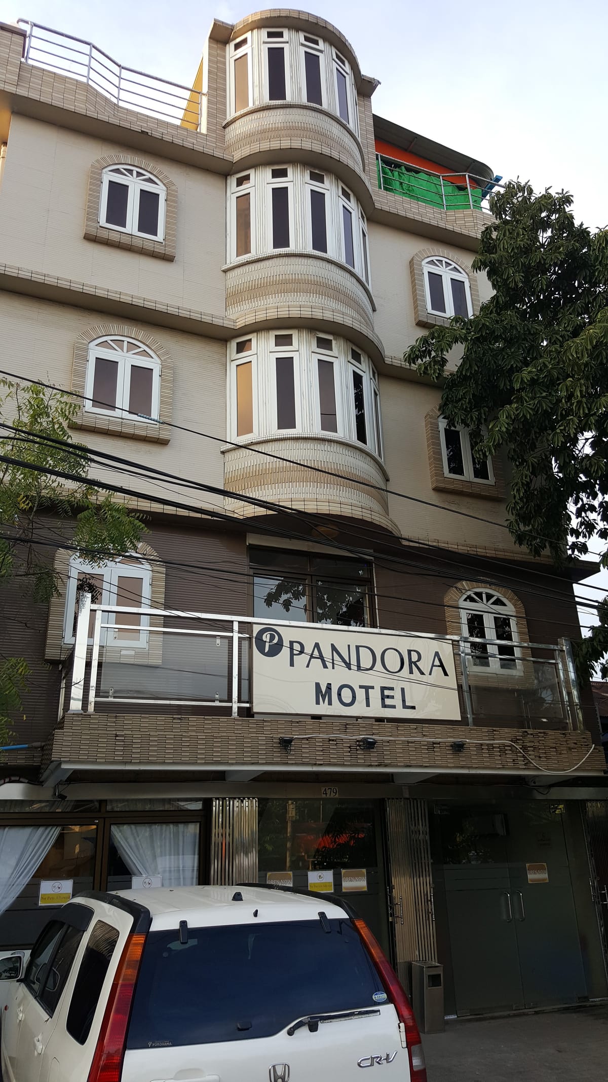 Pandora Motel — 2