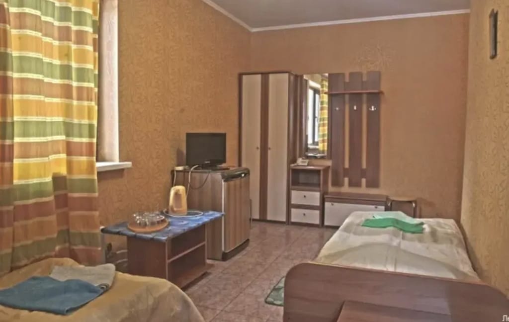 Lesnaya Hotel — 4
